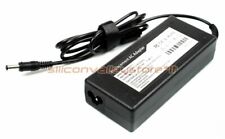 Alimentatore notebook toshiba usato  Solofra