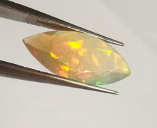 Meraviglioso scintillante opal usato  Reggio Calabria