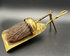 Vintage brass crumb for sale Vintage brass crumb for sale  DERBY