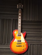 Chitarra elettrica harley usato  Siena