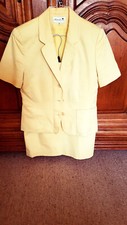 Tailleur jupe veste d'occasion  Bois-Guillaume