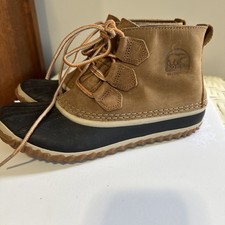 Sorel waterproof women for sale  Urbandale