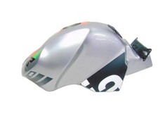 Serbatoio benzina aprilia usato  Italia