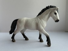 Schleich pferd camargue gebraucht kaufen  Bad Segeberg