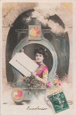 Surrealiste femme souriante d'occasion  Vasles