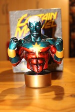 Buste captain marvel d'occasion  Carpentras