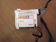 Canon PAL MV 300 DIGITAL VIDEO CAMCORDER + Carica Ba Vendo Come NON FUNZIONANTE! comprar usado  Enviando para Brazil