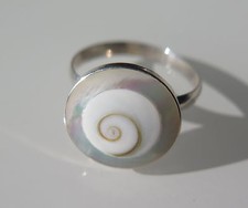 Mother pearl ring d'occasion  Expédié en Belgium