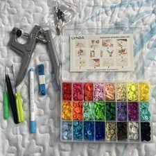 300 set plastic for sale  Cissna Park