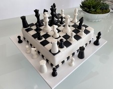 Schachfiguren form schokoladen gebraucht kaufen  Esens