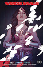 Usado, Mulher Maravilha Vol. 7: Amazon Attacked by Robinson, James a. comprar usado  Enviando para Brazil