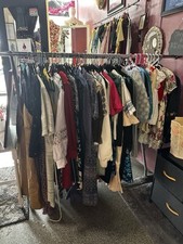 Usado, Lote de roupas vintage por atacado femininas vestidos infantis tops como estão todos os tamanhos comprar usado  Enviando para Brazil