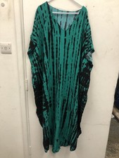 Plus size floral for sale  LONDON