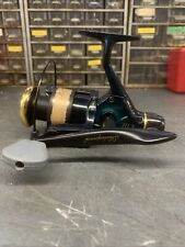 Carretel de pesca SHAKESPEARE ALPHA RLX 2155-040 LONGO FUNDIDO FIXO CARPA/BARBEL comprar usado  Enviando para Brazil
