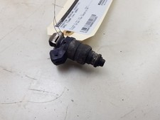 Fuel injector injector d'occasion  Expédié en Belgium