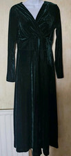 Lovely long emerald for sale  CARDIFF