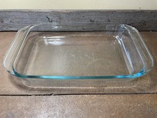 Pyrex 2233 qt. for sale  Willits