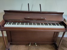 Piano for sale  NEWARK