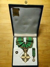 Croce cavaliere onorificenza usato  Torino