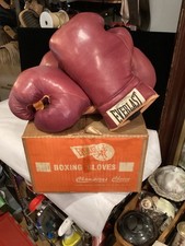 MUITO RARO CAIXA ORIGINAL VINTAGE (2) CONJUNTOS AUTÊNTICOS EVERLAST ED12T LUVA DE BOXE SEM RESERVA comprar usado  Enviando para Brazil