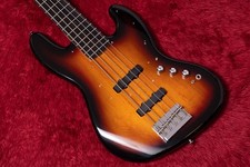 Squier da Fender Deluxe Jazz Bass V mod passivo. 3CS 2010 4.945kg #CS10159210 GI comprar usado  Enviando para Brazil