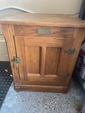 Ice box table for sale  Brick
