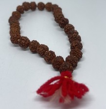Rudraksha Mala Contas de Oração 28 Sementes Japa Mala Pulseira Borla Vermelha Vibrações Positivas comprar usado  Enviando para Brazil