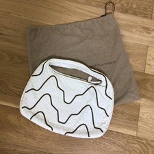 [Usado] Bolsa de ombro Bottega Veneta Intrecciato branca comprar usado  Enviando para Brazil