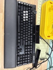 Corsair k100 rgb d'occasion  Expédié en Belgium