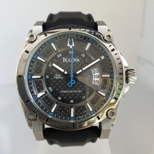 Bulova precisionist quartz usato  Torino