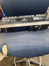 Tela Behringer Ultra Curve Pro modelo DEQ2496 acende apenas peças, usado comprar usado  Enviando para Brazil