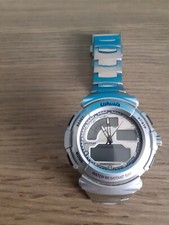 Ancienne montre bracelet d'occasion  Wizernes