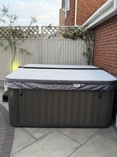 Jacuzzi j235 hot for sale  CANVEY ISLAND