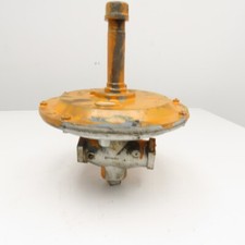 Regulador de pressão de gás Surface Combustion Corp. SR-12-16 1-1/2" NPT, usado comprar usado  Enviando para Brazil