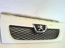 Calandre peugeot boxer d'occasion  Cléguer