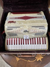 Capitol deluxe petite for sale  Quincy