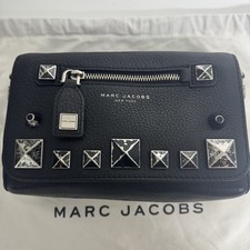 Mark jacobs women for sale  Carson