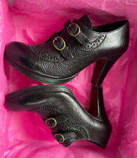 395 chie mihara for sale  Hope