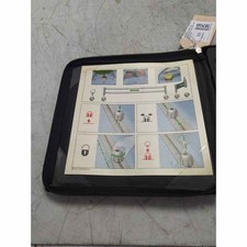 Portapacchi interno bagagliaio usato Portapacchi interno bagagliaio usato  Mineo