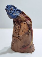 Scultura iguana legno usato  Catania