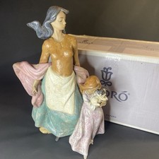 Lladró porcelain waiting for sale  Deerfield Beach
