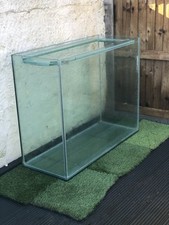 Fish tank comes for sale  ENFIELD