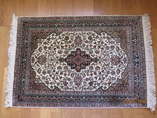 Magnifique tapis orient d'occasion  Hermes