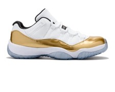 Jordan low gold gebraucht kaufen  Langenbrettach