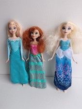 Lot poupées princesse d'occasion  Pommeuse