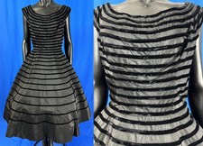 Vestido saia círculo vintage 1950 preto tafetá veludo listrado acabamento fit & flare comprar usado  Enviando para Brazil