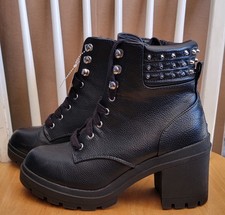 Boundaries women studded for sale  Los Angeles