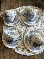 4 Conjuntos Vintage de Xícaras e Pires Johnson Bros. Tulip Time Moinho de Vento Azul Inglaterra, usado comprar usado  Enviando para Brazil