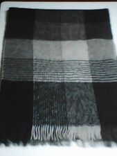 Echarpe grise noire d'occasion  Jussey