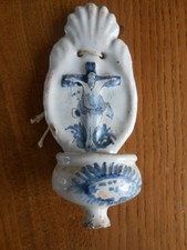 Vieux bénitier jésus d'occasion Vieux bénitier jésus d'occasion  France